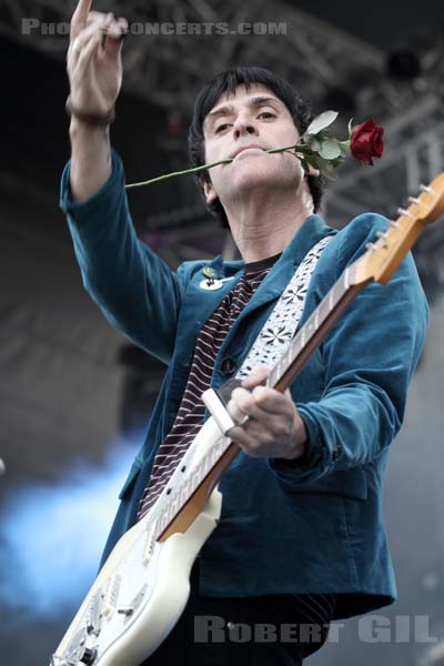 JOHNNY MARR - 2013-08-23 - SAINT CLOUD - Domaine National - Scene de l'Industrie - 